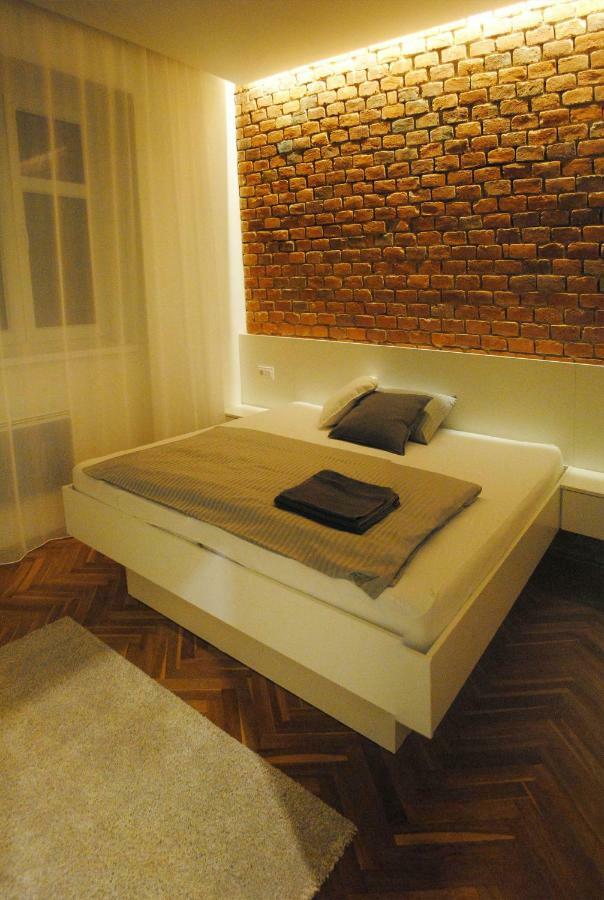 Apartments Centre In Style Olomouc Buitenkant foto